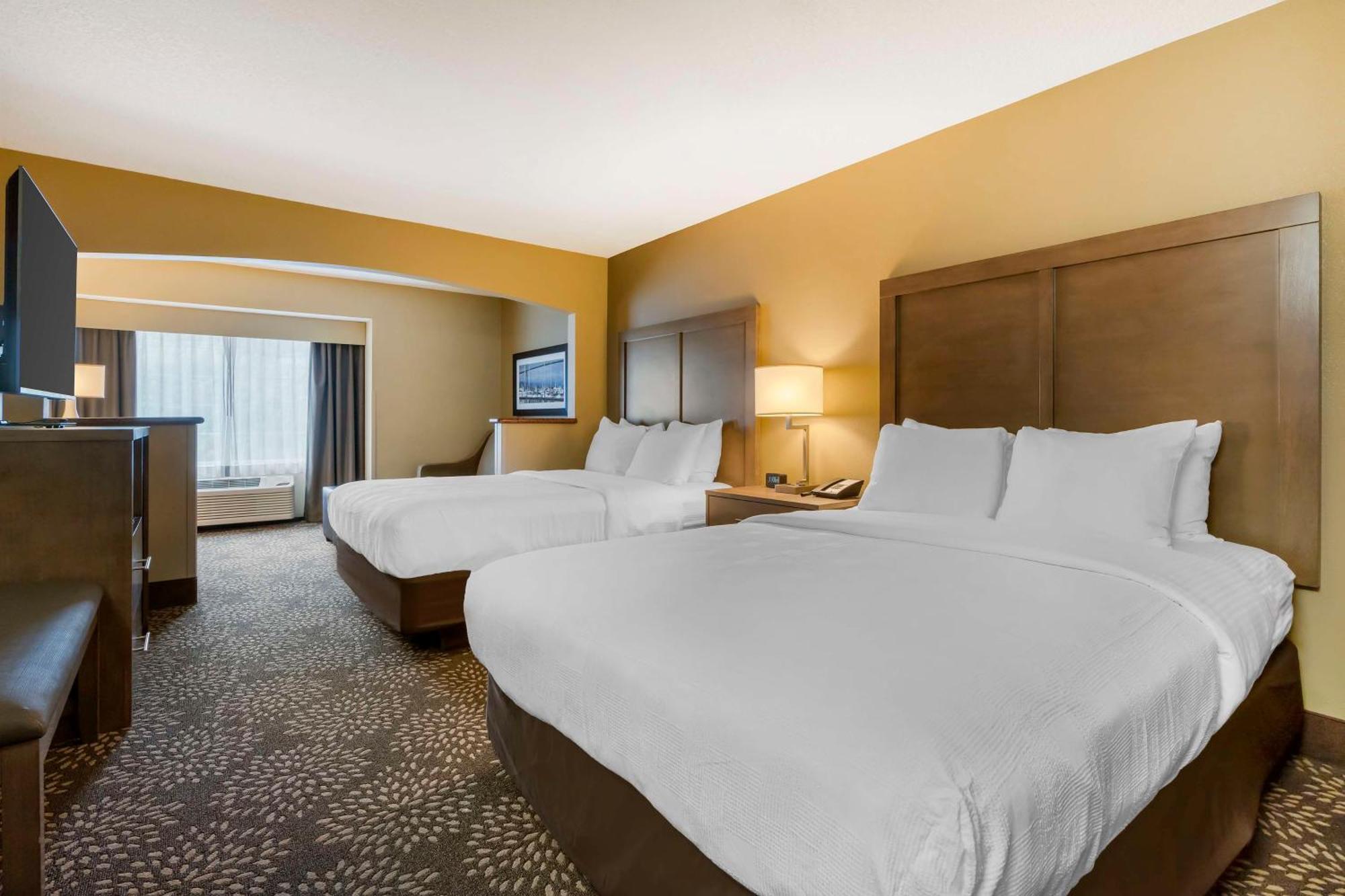 Best Western Columbia River Waterfront Hotel Astoria Exterior photo
