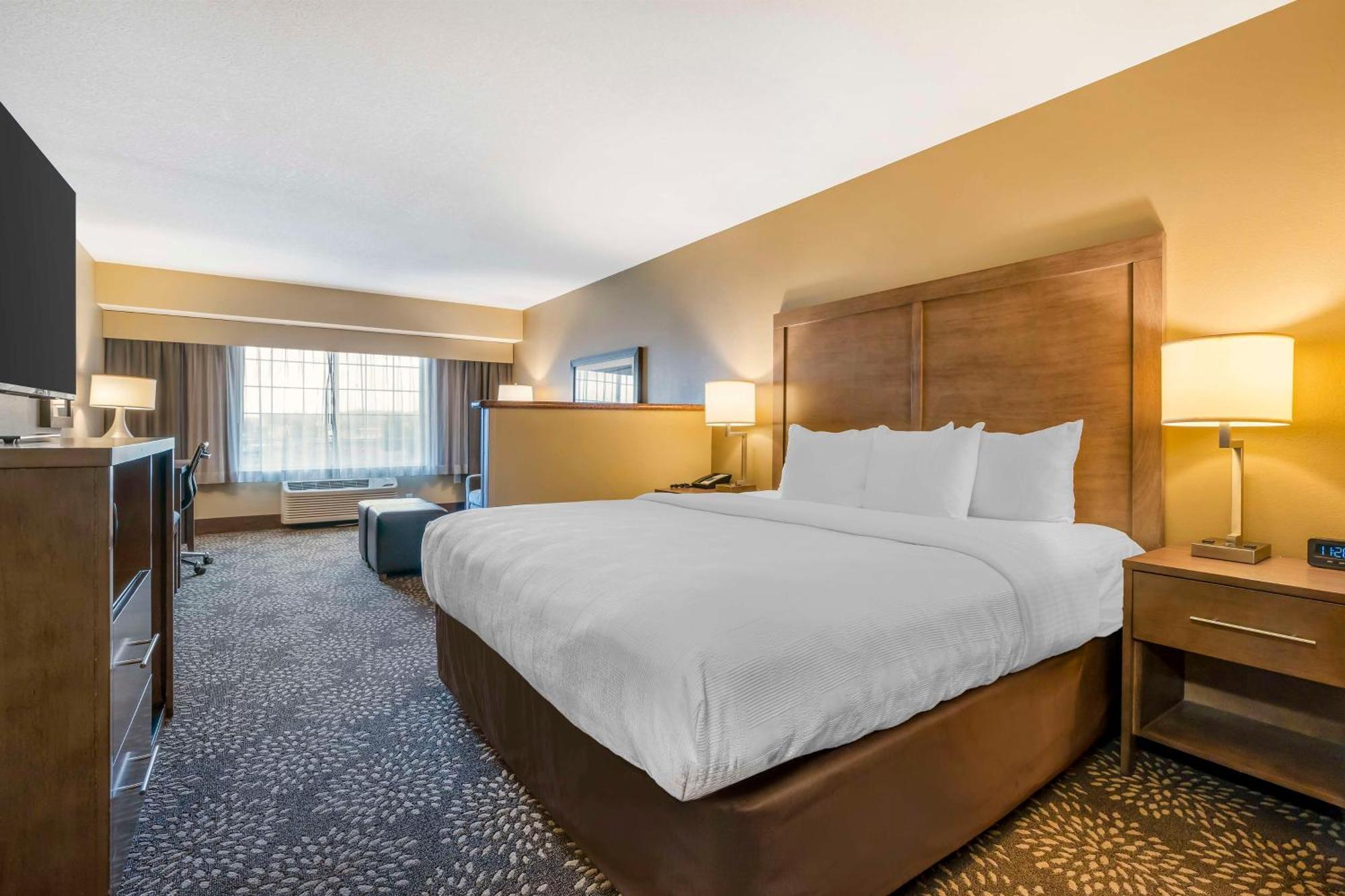 Best Western Columbia River Waterfront Hotel Astoria Exterior photo