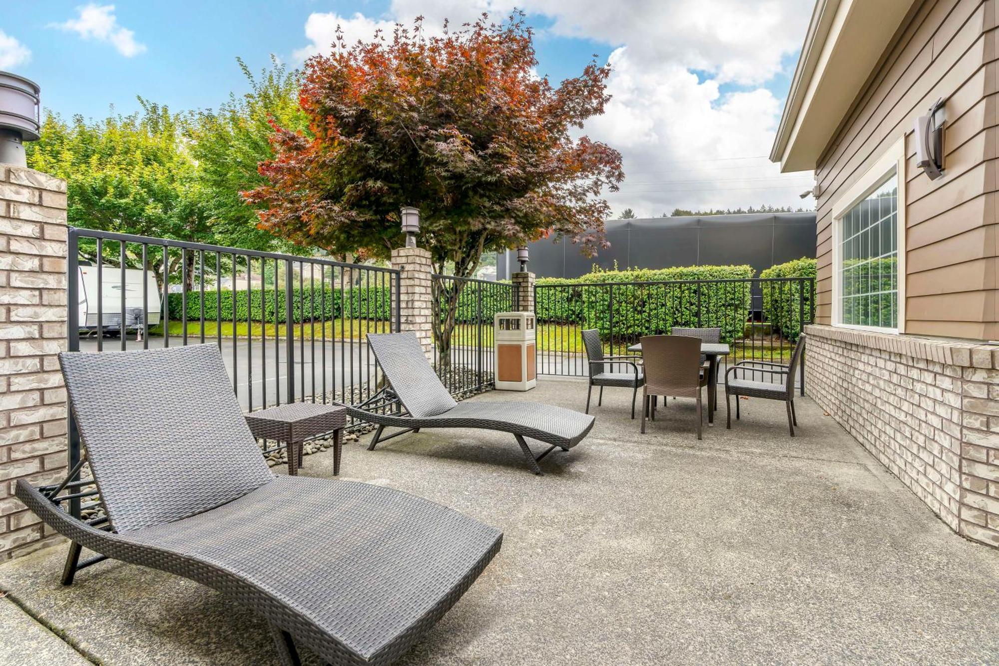 Best Western Columbia River Waterfront Hotel Astoria Exterior photo